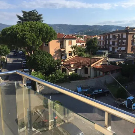 Agnese Apartment *
