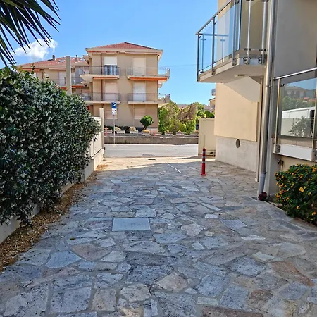 Agnese Lejlighed Diano Marina